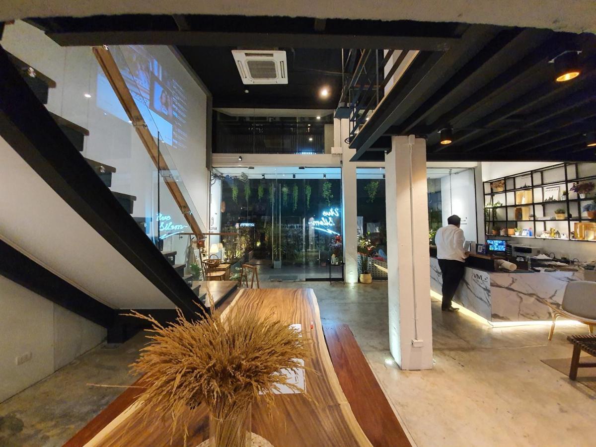 Vive Silom Banguecoque Exterior foto